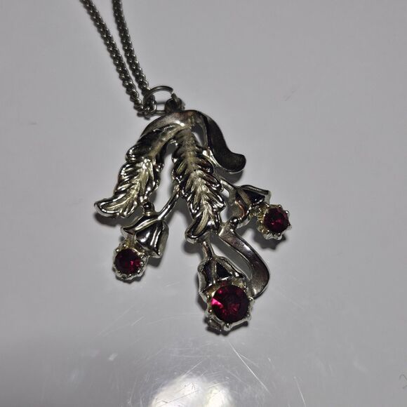 Vintage Red Aurora Borealis Crystal Floral Pendant Necklace Silver Tone 16" - Picture 15 of 15